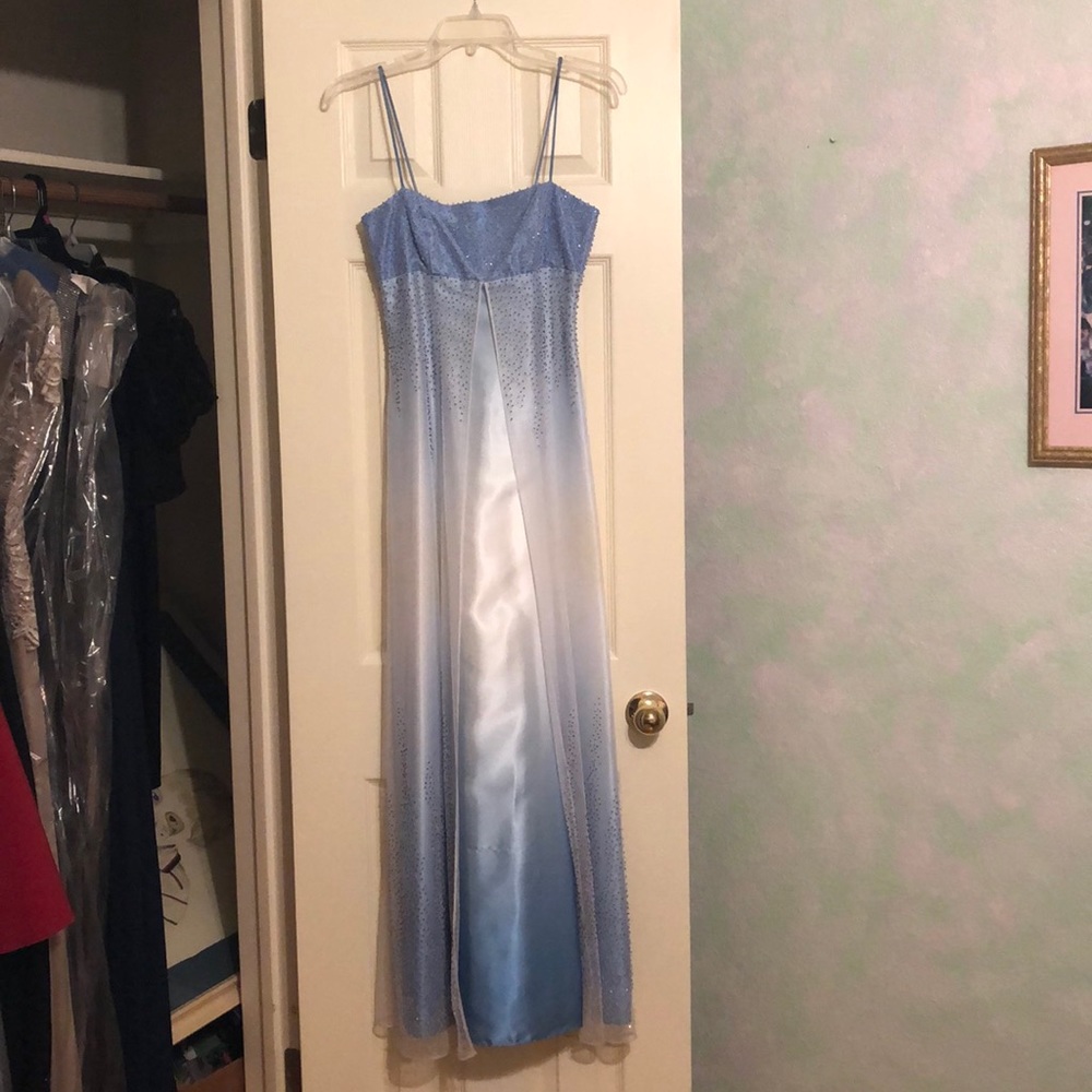 Blue prom dress